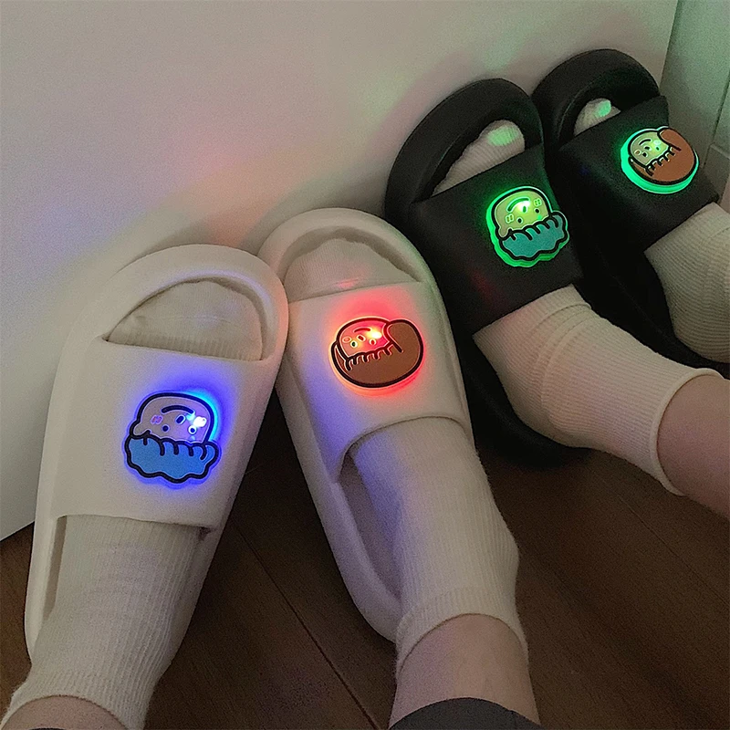 

LED Slipper Girls Boy Slippers Non-slip Beach Sandals Adult Lovers' Footwear Luminous Home Party Summer platform Sandals