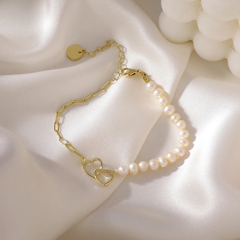 

Double Heart Freshwater Pearl Bracelet Metal Splicing Chain Tag Pendant Bracelets Luxurious Natural Pearls Elegant Korea Jewelry