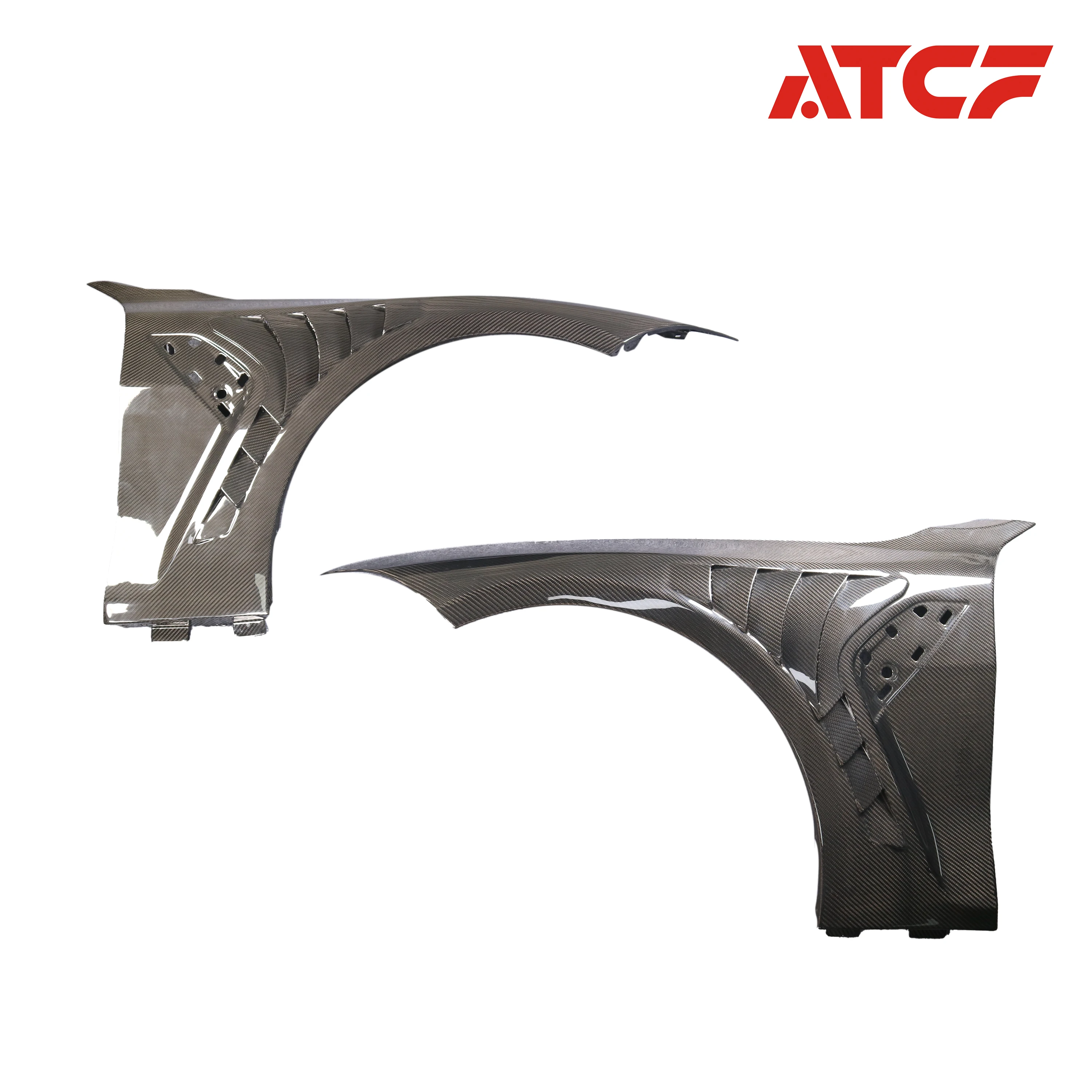 Крылья из углеродного волокна для BMW G82