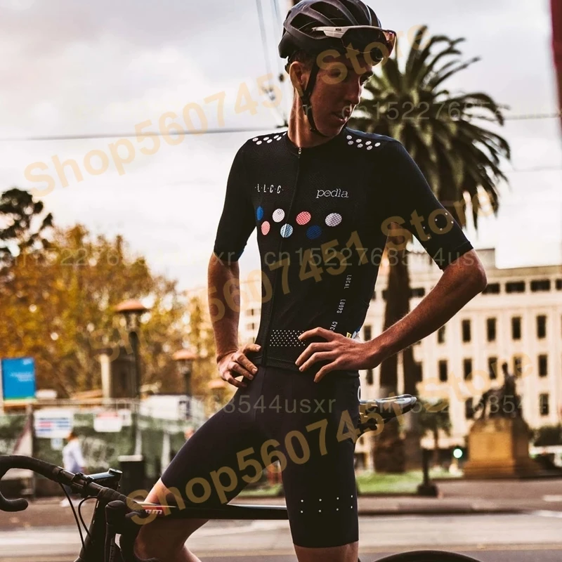 

Мужская футболка с коротким рукавом и сеточкой для велоспорта