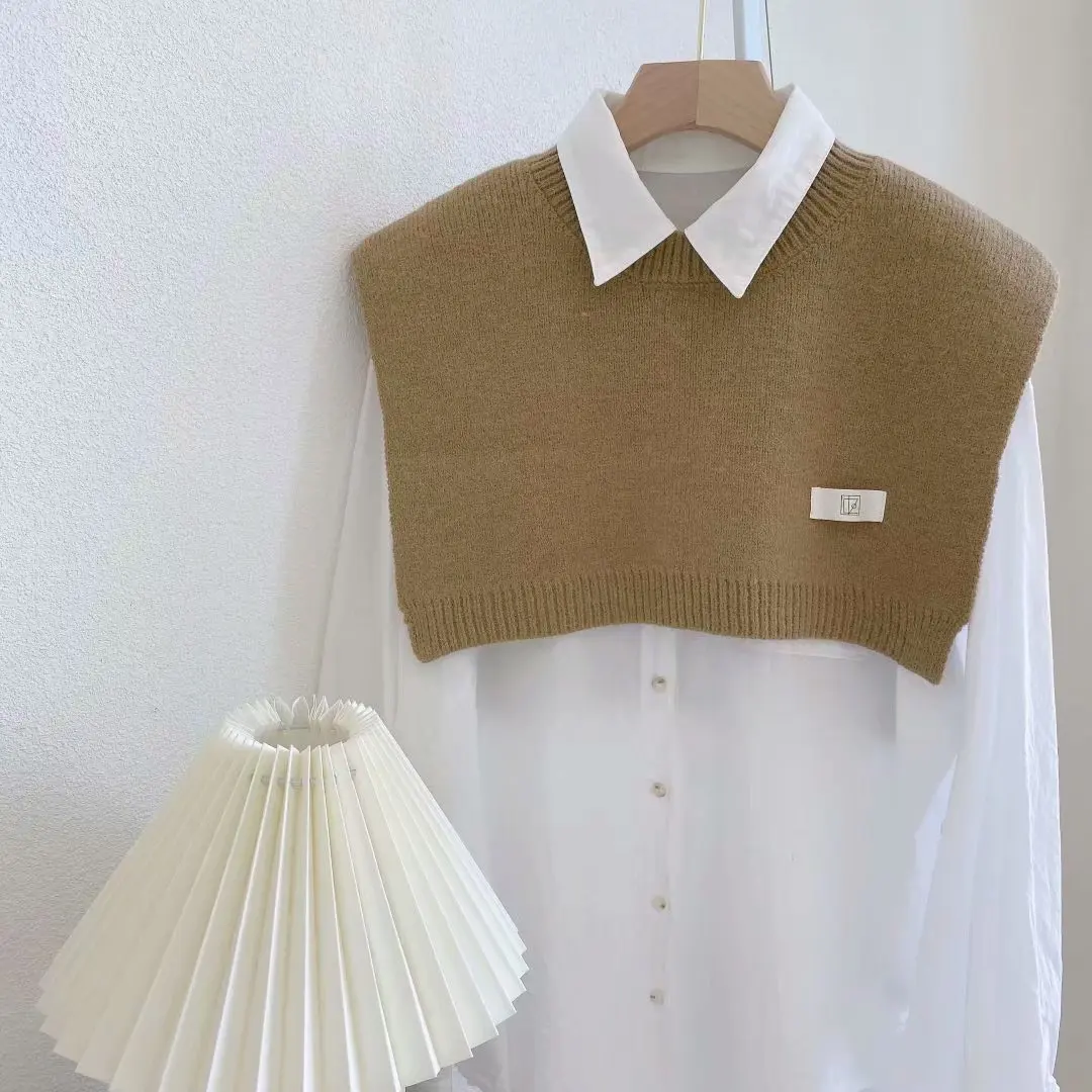 Рисунок 3 - Демисезонная однотонная вязаная