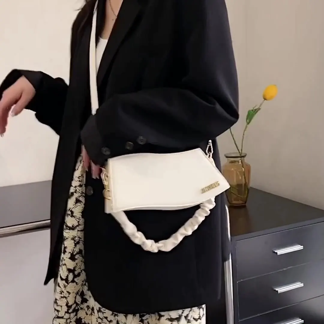 

2022 New Luxury Brand Woman Bags Quilted Fashion Bags for Ladies Flap Retro Clutch Handbag Metal Chain Small Shoulder Bag