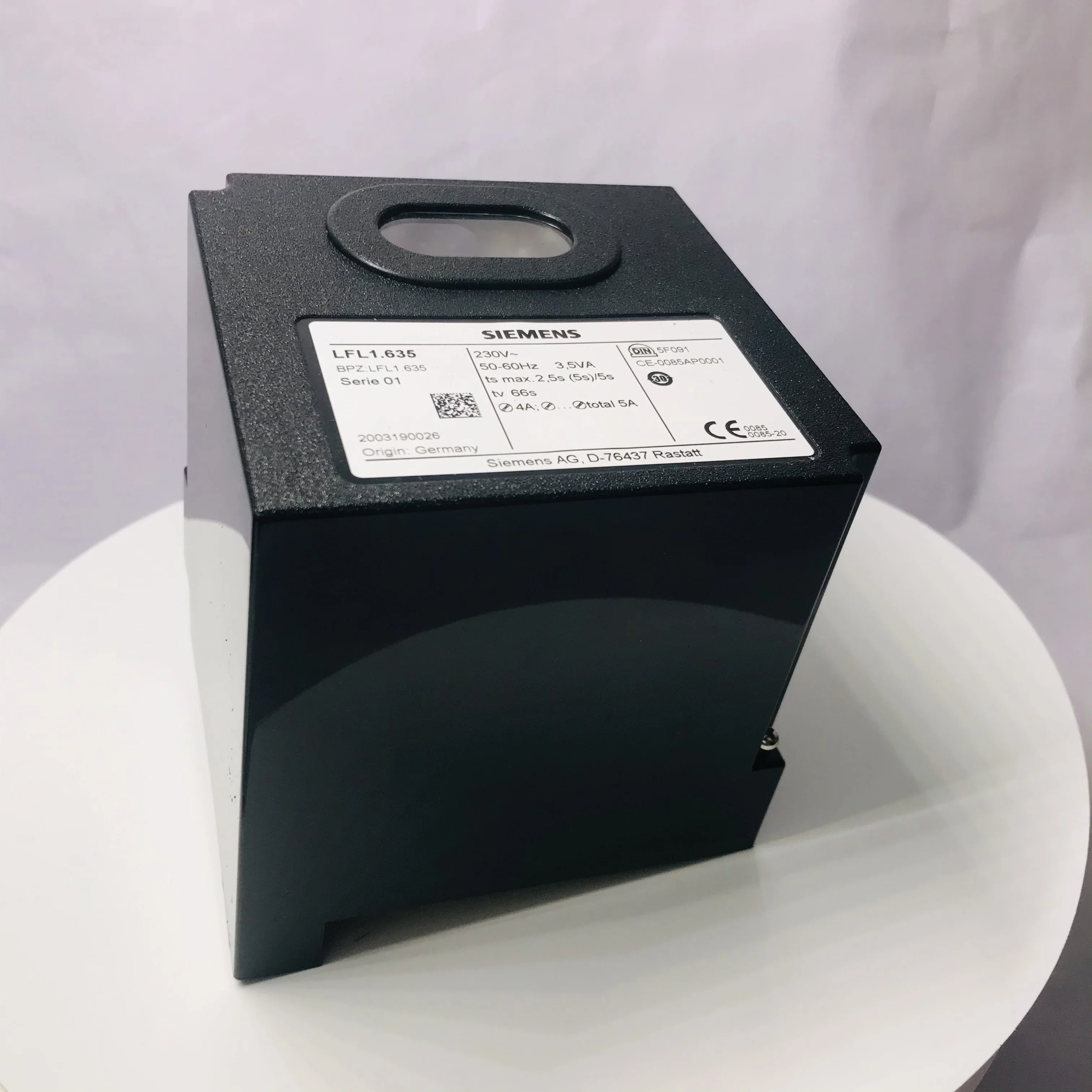 Газовая горелка Siemens LFL1.635 с управлением t1 = 66s TSA 2. Φ t9 5s AC230V