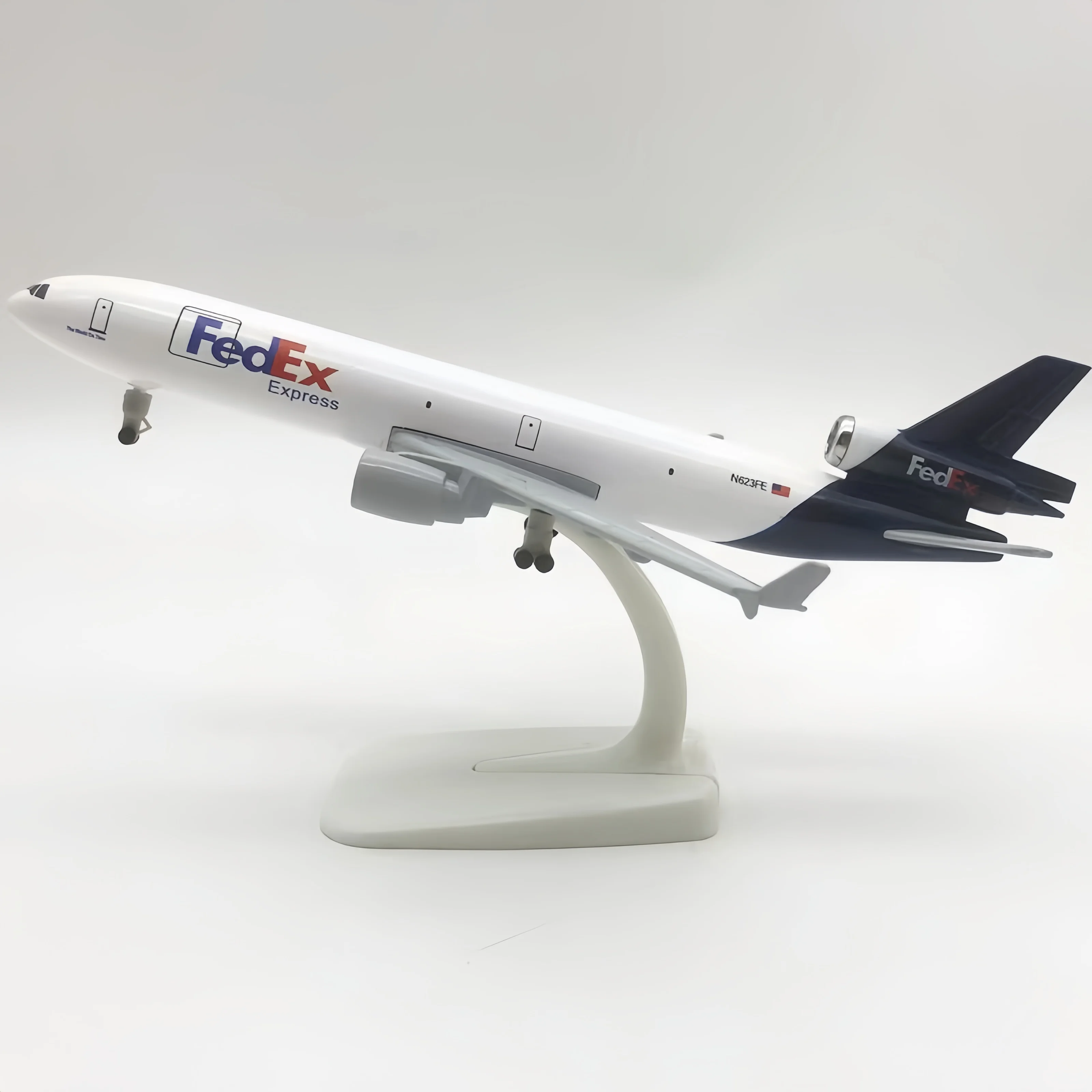 Фото 20 см/8 дюймов Федеральный FEDEX McDonnell Douglas MD-11 транспортный самолет с колесами, модель самолета из сплава, металлическая модель, c №2