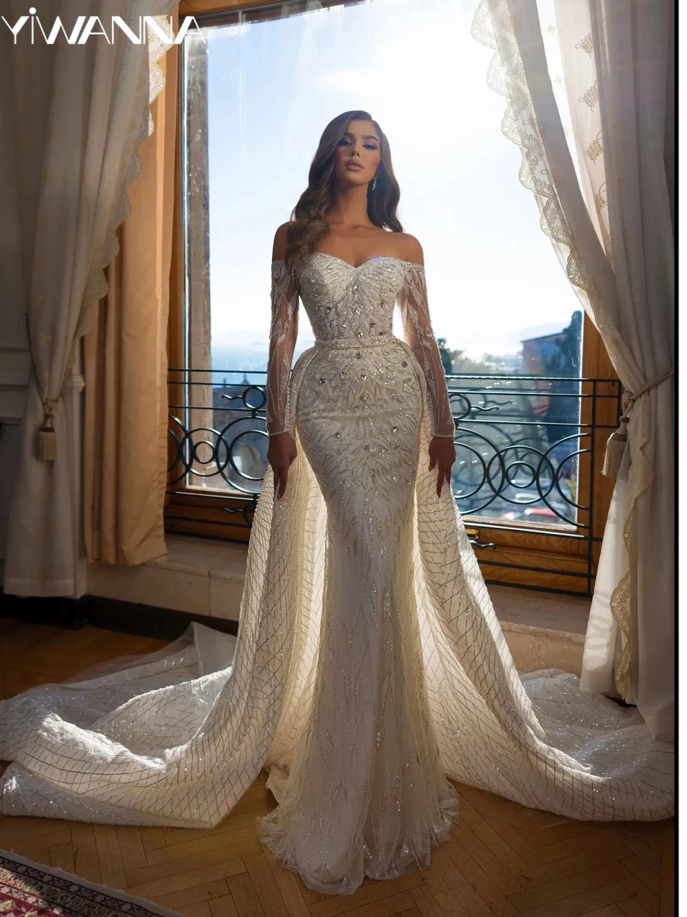 Роскошный кристаллический халат невесты трапециевидной формы изящное свадебное