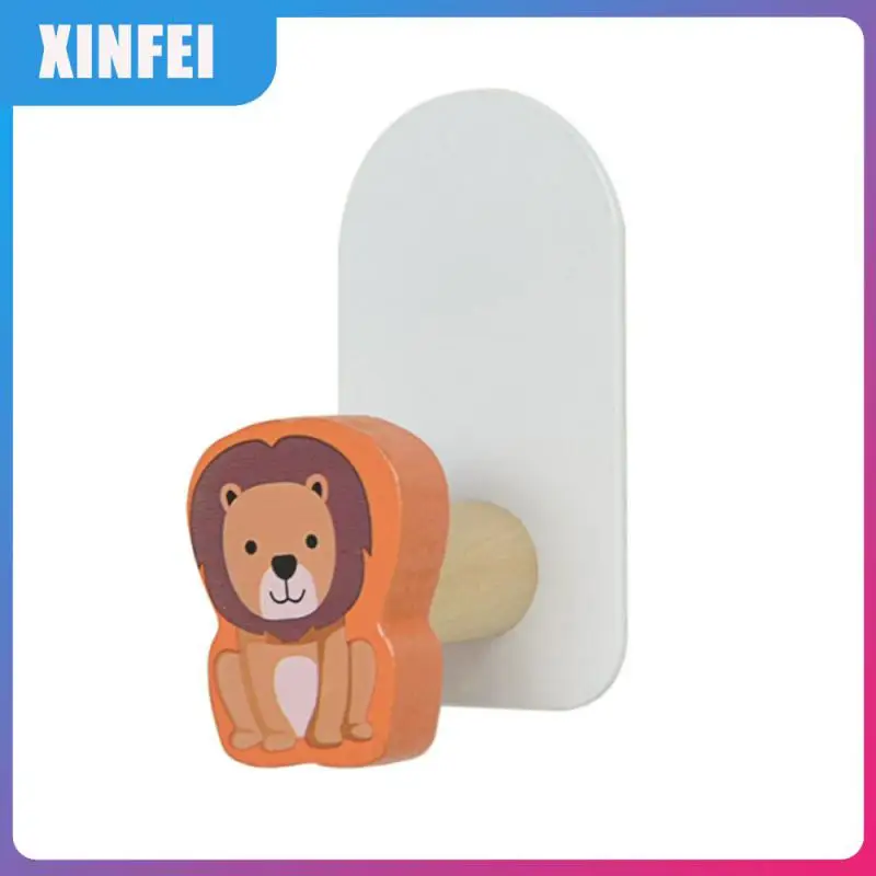 

1pc Without Drilling Strong Self Adhesive Hooks For Kitchen Bathroom Door Wall Hooks Waterproof Multi-purpose Cartoon Animals