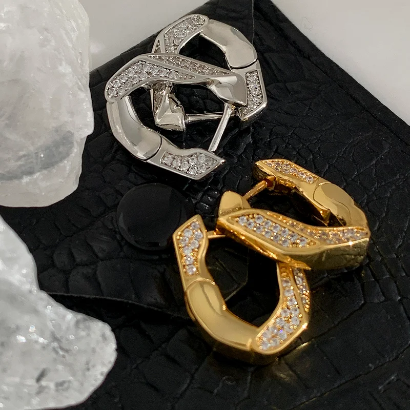 

Timeless Wonder Fancy Zirconia Geo U Hoops Earrings for Women Jewelry Punk Designer Gothic Boho Rare Fancy Gift Runway Top 2313