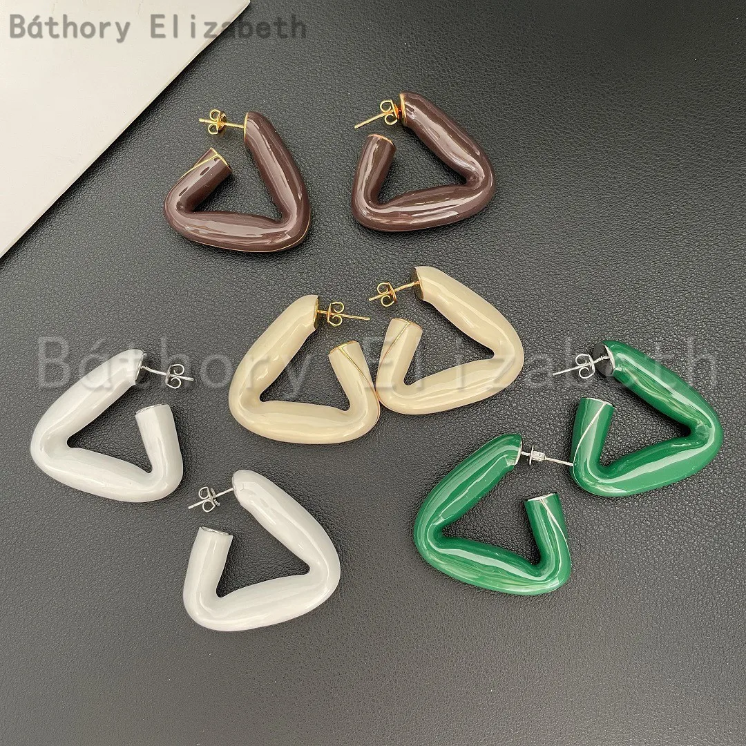 

Elizabeth Báthory Fashion Triangle Enamel Earrings High Quality Vintage Geometric Pendientes Aretes De Mujer сережки женские