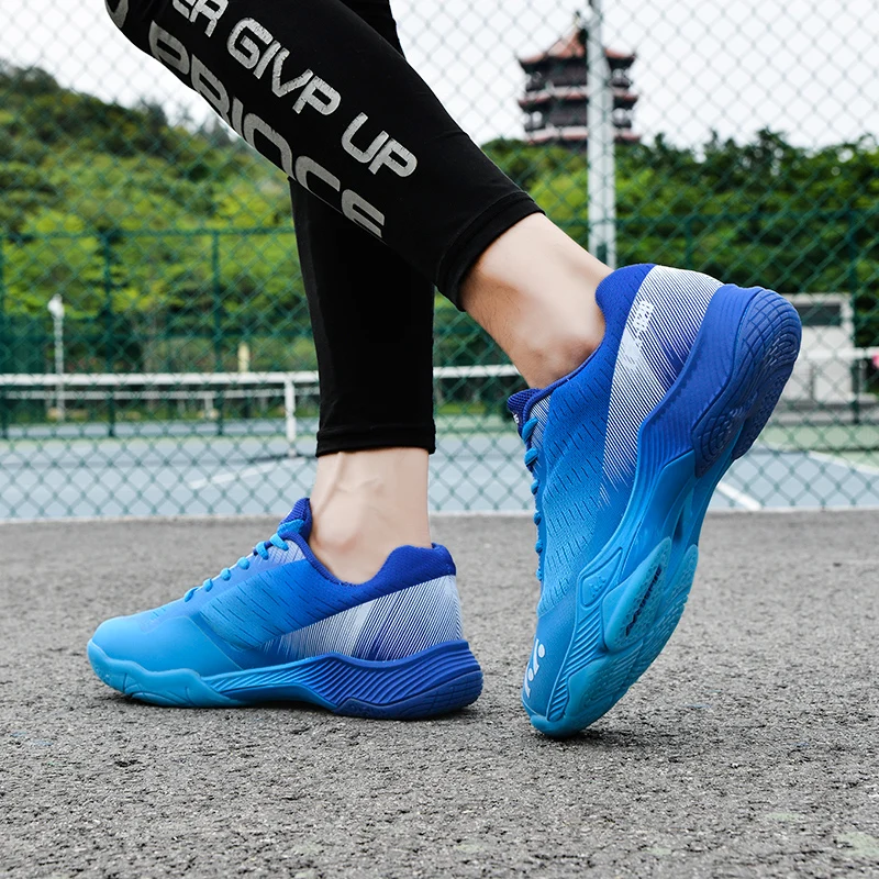 New Luxury Badminton Shoes Men's and Women's Training Tennis Shoes Light Badminton Shoes Comfortable Volleyball Shoes
