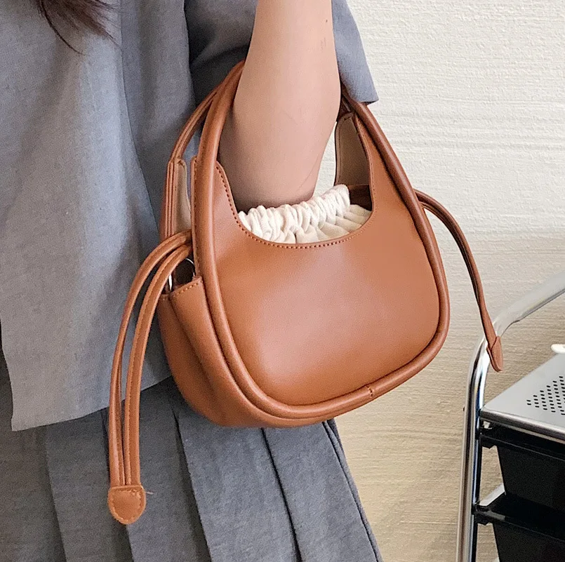 

2022 Summer Trendy Small Pu Leather Women's Designer Drawstring Handbag Luxury Brand One Shoulder Crossbody Bags Cute Totes