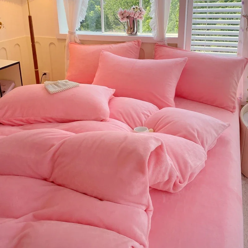 Однотонное бархатное покрывало на флисе 220x240 большого размера