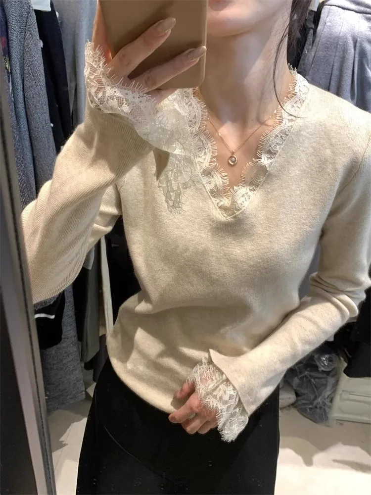 French sle Beautiful Elegant Lace V-neck Knitted Bottoming Shirt Women Autumn and Winter High-Grade Bell Sleeve Sweater Inn...