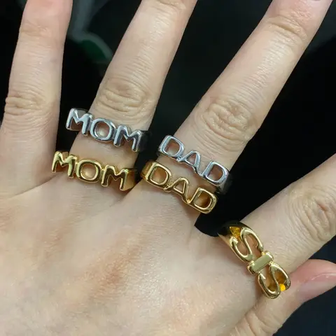 Кольцо из нержавеющей стали с буквами MOM DAD SIS, кольца с буквами 18-каратного золота для женщин, эстетические украшения, anillos, подарок на день матери