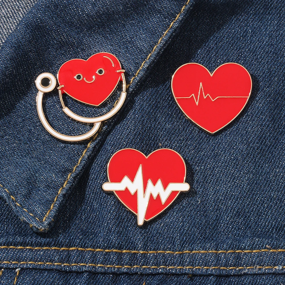 

New Heart-shaped Smiley Face Stethoscope Medical Enamel Brooch Pin Red Love Doctor's Pins Gift Jewelry Lapel Badge Accessories