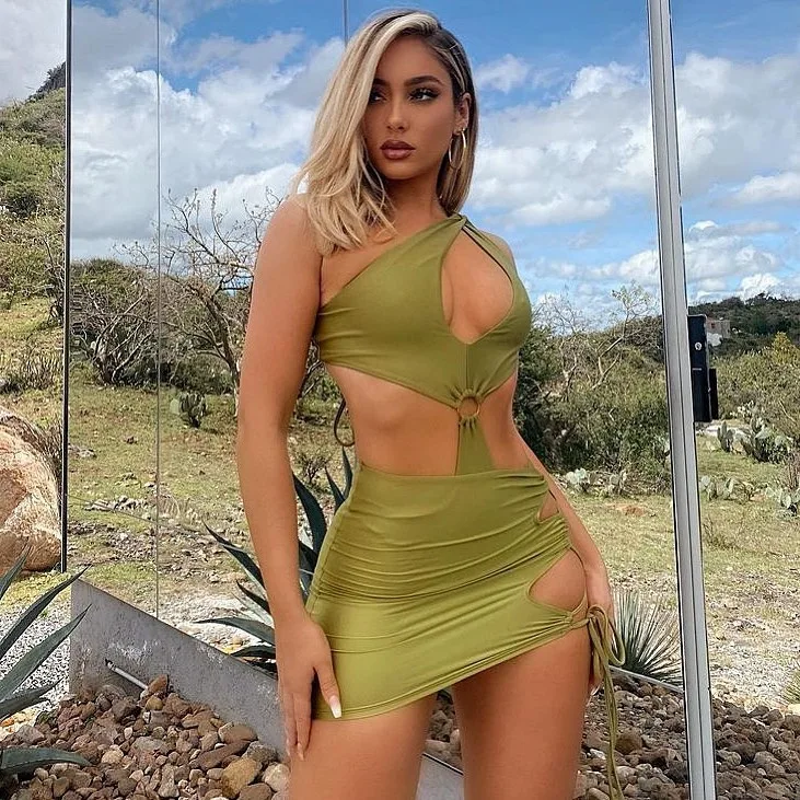 

WANXIN Solid One Shoulder Swimwear Women 2020 Sexy One Piece Swimsuit Ring Hollow Bathing Suit High Waist Monokini Swim Wear