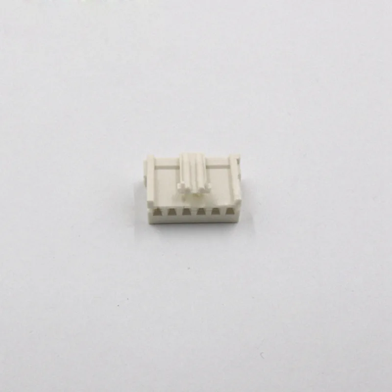 10PCS 1318993-1 AMP connector CAR terminal sheath TE