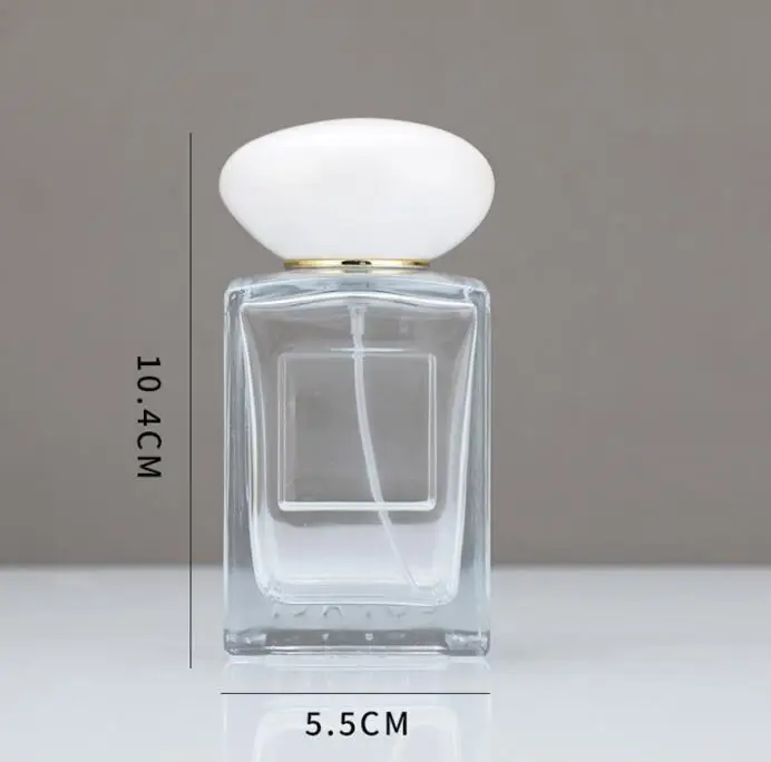 

AR32-44 Brand Car perfumes bottle for men women natural taste floral fruit wood flavoring sexy parfum original fragrances