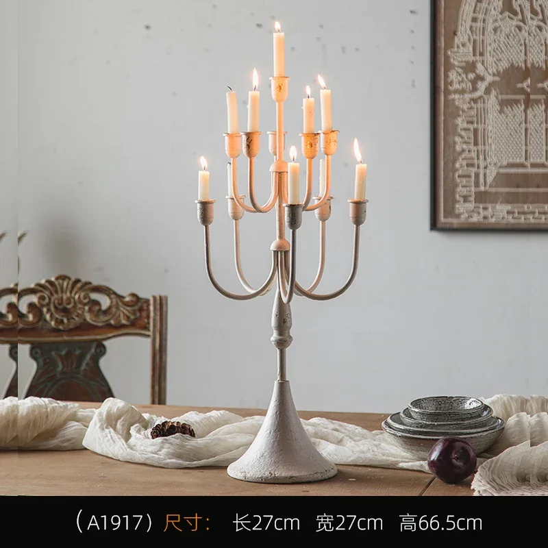 

Чугунный подсвечник белый 5-рукоятка