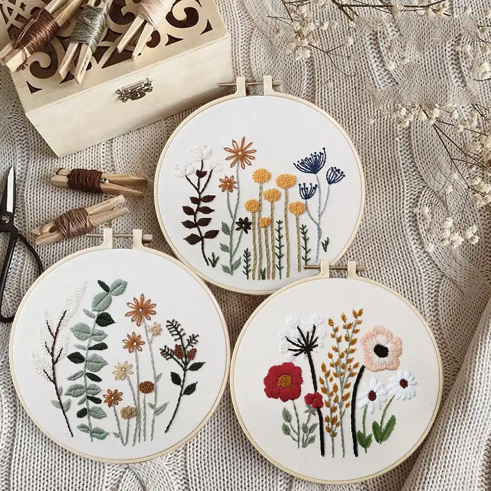 

Flowers DIY Embroidery Set Beginners Embroidery Round Cross Stitch Kit Sewing Craft Kit With Embroidery Hoop Sewing Kit