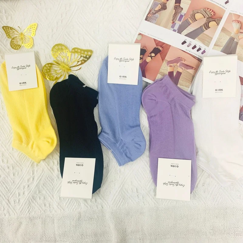 

Носки женские короткие однотонные, милые хлопковые однотонные белые тонкие с мультяшным рисунком, летние классические