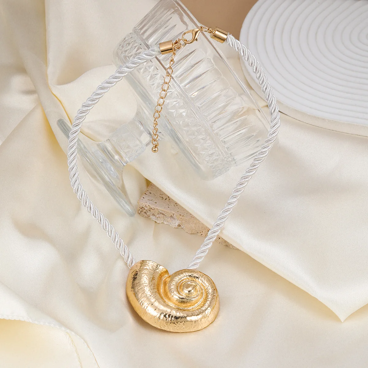 Ожерелье-чокер из нержавеющей стали