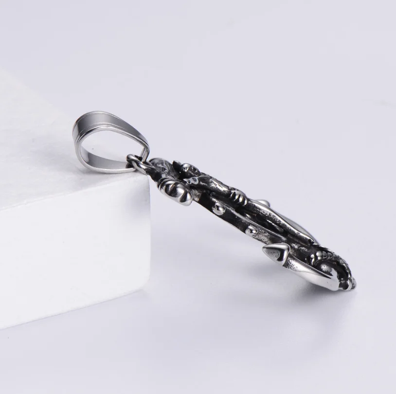 Цепочка с кулоном в виде якоря и пиратского корабля из нержавеющей стали |