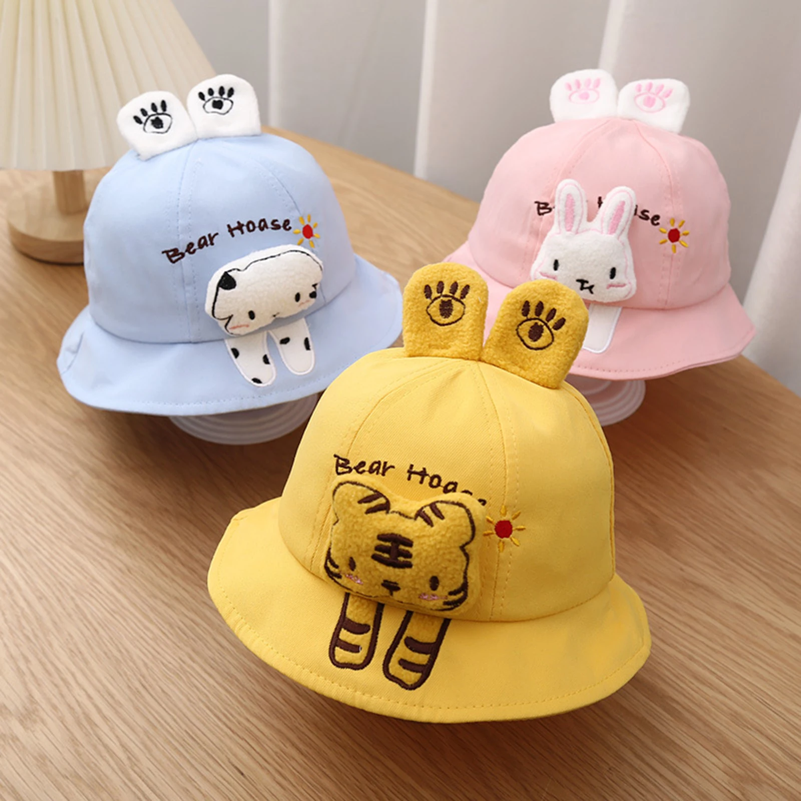 

BeQeuewll Infant Boys Girls Fisherman Hat 3D Plush Cartoon Animal Bear/Dog/Tiger/Rabbit Wide Brim Sun Protection Cap Sunscreen