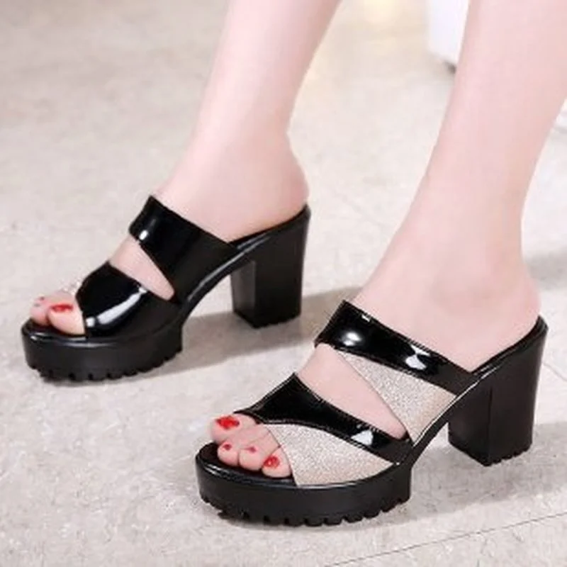 

2022 Summer Clip Toe Casual Slippers Women Comfy Flat Heels Beach Flip Flops Woman Plus Size Anti-slip Outdoor Sandals Casual