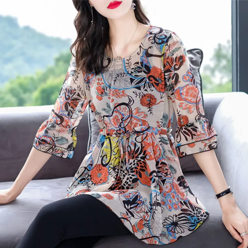 

Comfortable T-Shirts Loose Round Neck Three Quarter Sleeve Printing Lacing Floral Women's Clothing Elegant Fashion Casual Thin