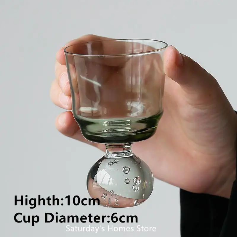 

Винтажная стеклянная чашка