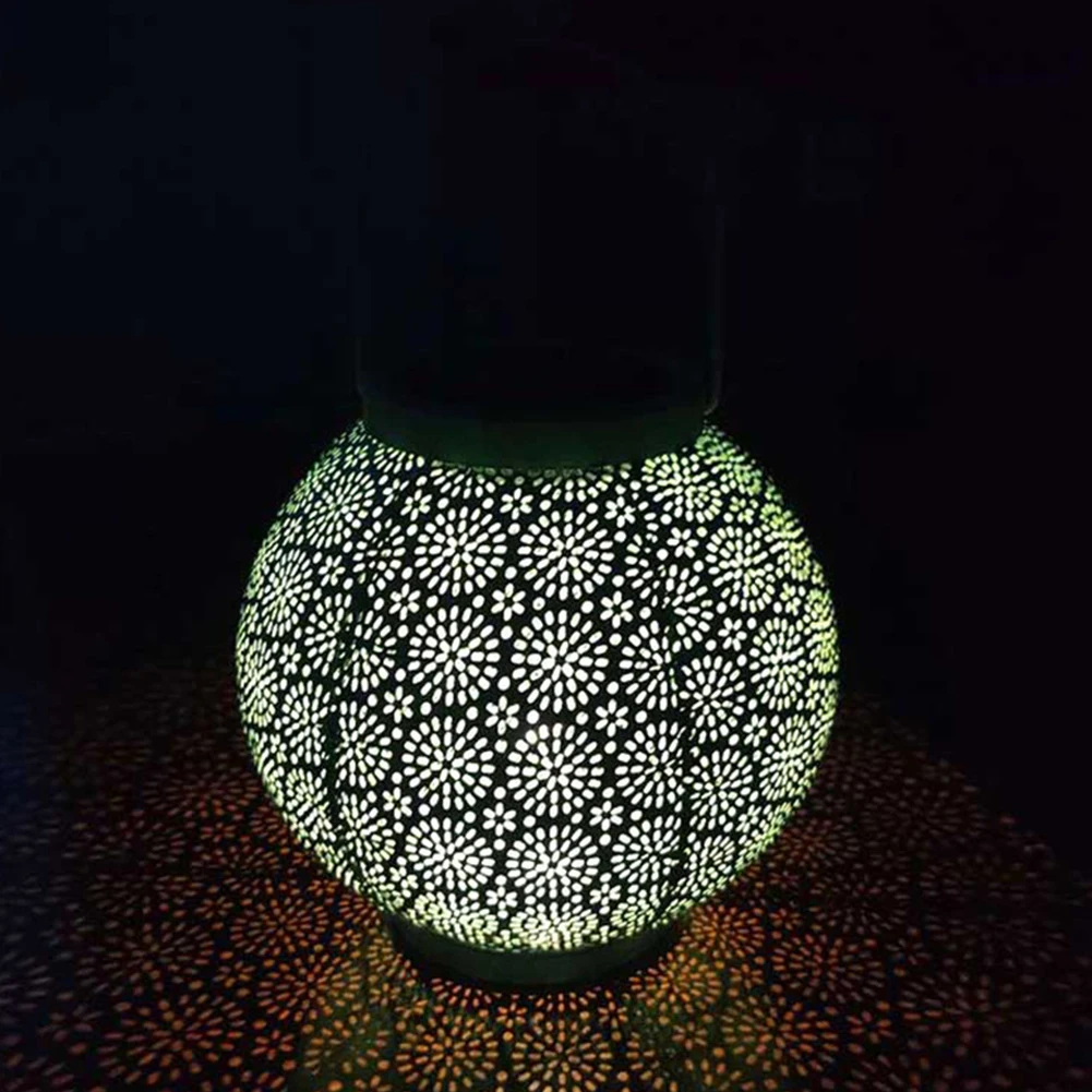 

Lights Metal Lamp Courtyard Decor Yard Home Decoration Metallic LED Solar Light Hollow Lantern Hanging Outdoor Garden