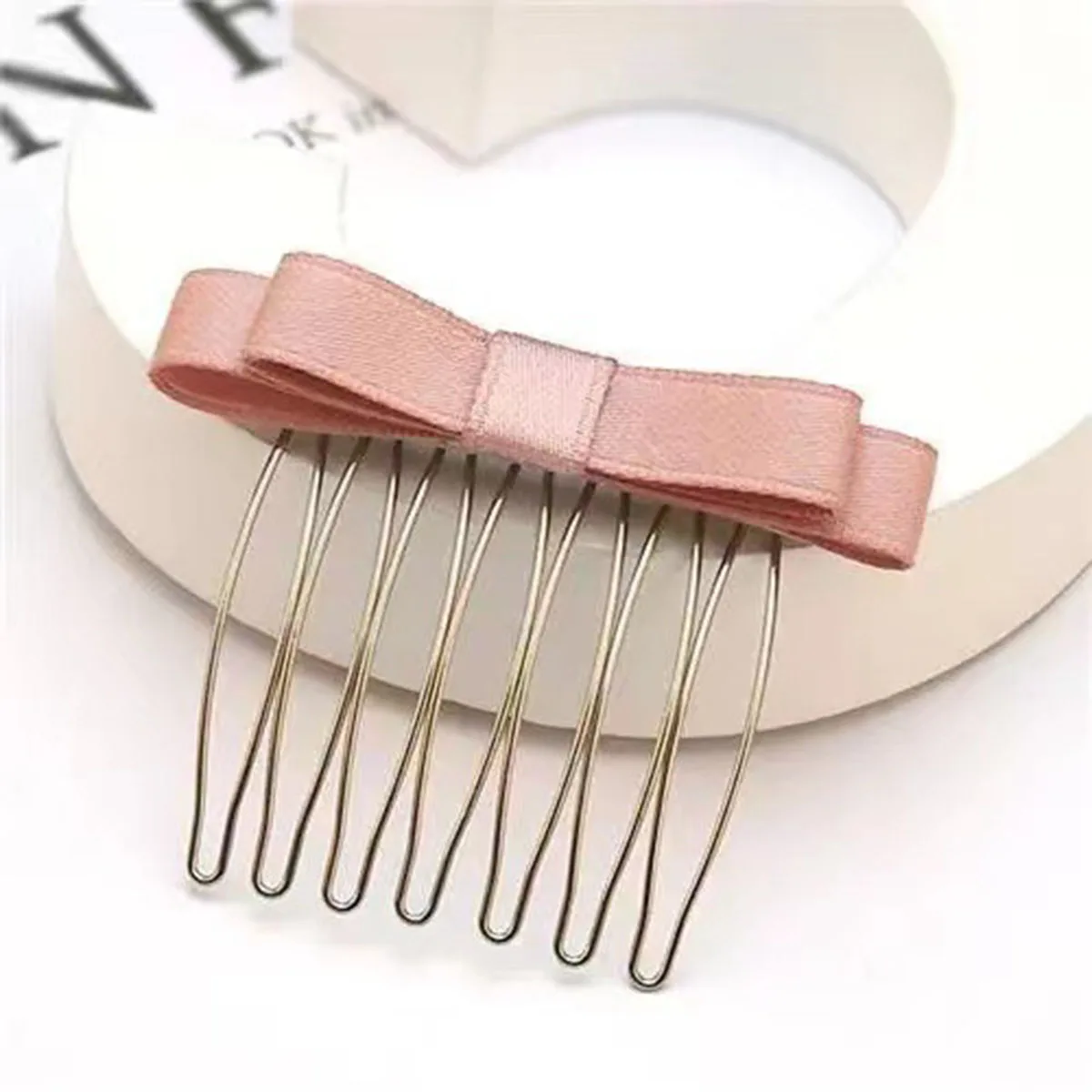 

Fashion Inserted Comb Pink Bow Hair Comb Simple Anti-skid Curl Side Clip Adornment Bangs Versatile Top Hairpin Accessories
