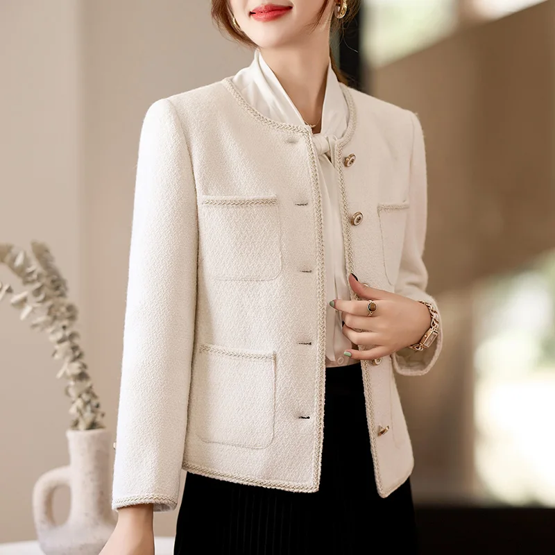 Черная изящная верхняя одежда женские короткие шорты 2024 весенне-осенний новый