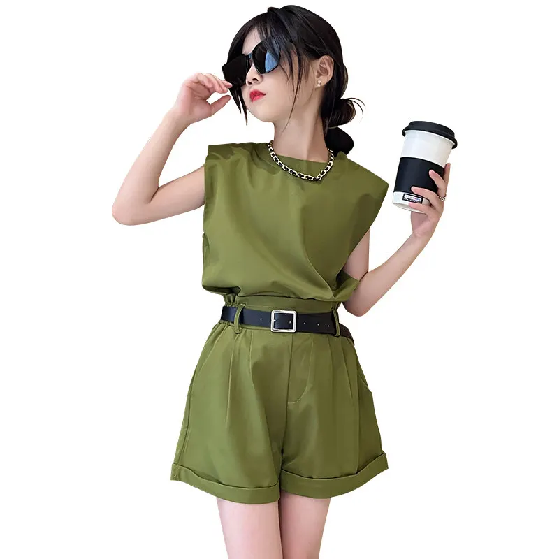 

Girls Summer Clothing Outfit Set Fashion Army Green Shoulder Pad Top+shorts With Free Belt Children Clothing Set 5 6 8 10 12 14y