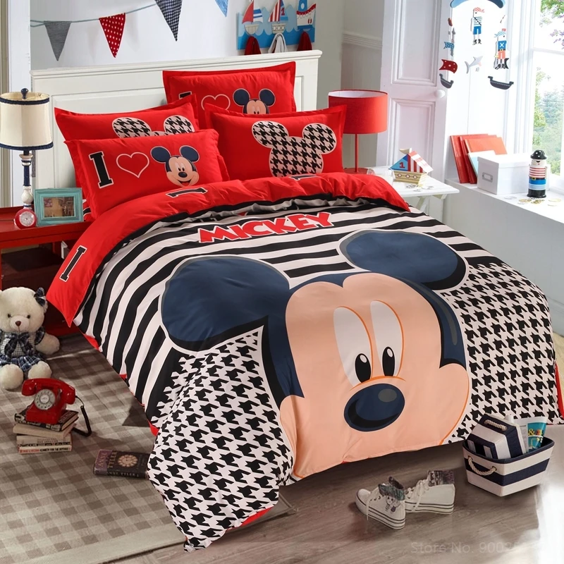Комплект постельного белья из мультфильма Ститч и пододеяльника Микки Минни