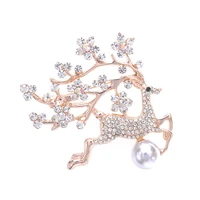 fashion new elk pearl crystal brooches women corsage clothes corner shawl moose buckle female hat accessories pin girl jewelry