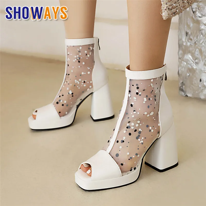 

Пикантные женские летние ботильоны с открытым носком, черные, белые, сетчатые, на высоком массивном каблуке, женские офисные Ботинки на молнии, гладиаторы, короткие ботинки на платформе