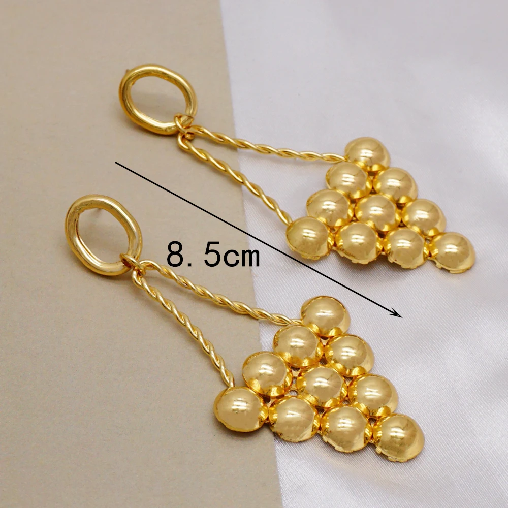 Висячие круглые серьги золотого цвета массивные для женщин ювелирные изделия