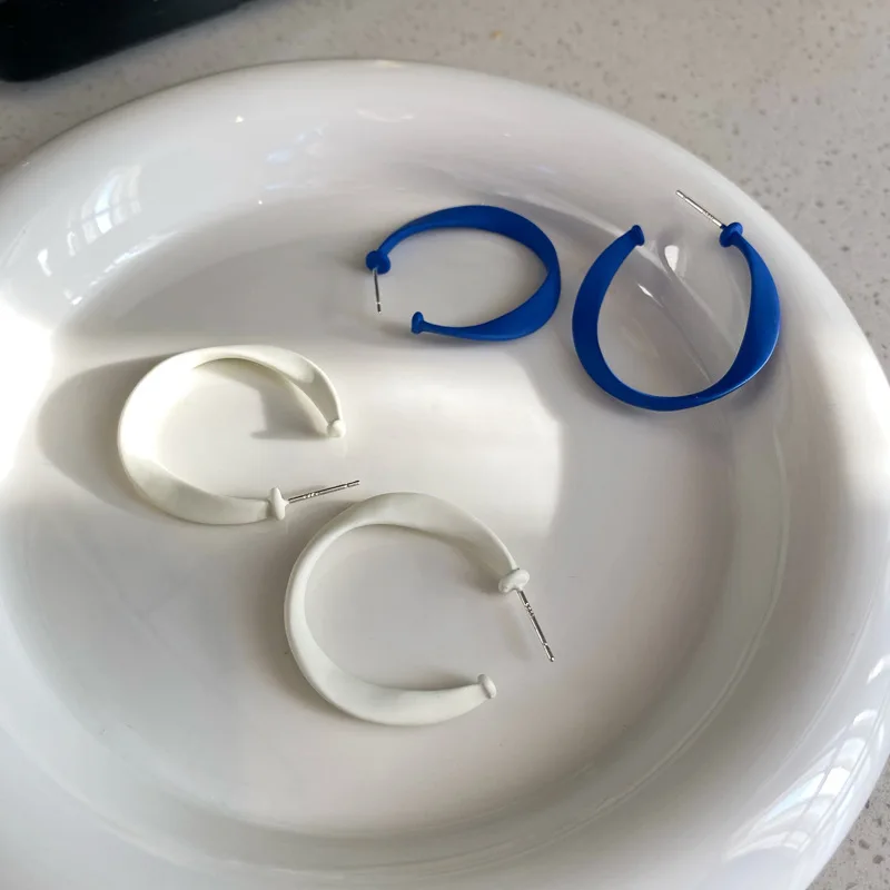 

S925 needle Modern Jewelry Hoop Earrings Hot Sale Fashion Korean Temperament Blue White Earrings For Women Female Gifts