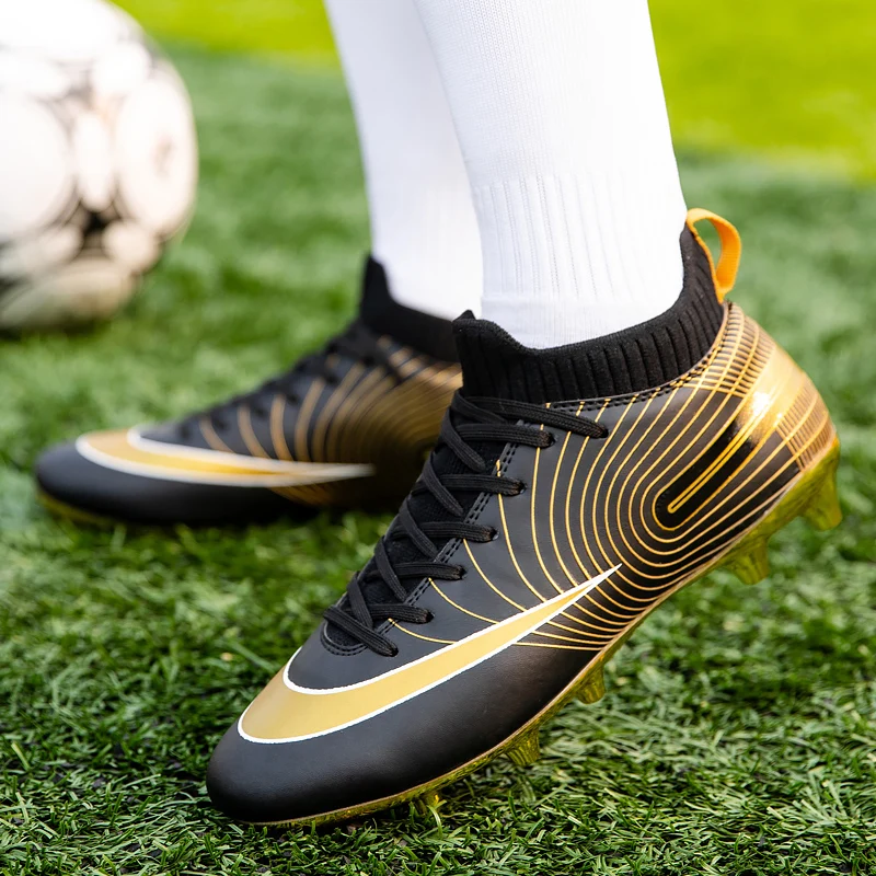 2023 Molten New Gold Men Soccer Shoes Adult Kids Training Football Boots Outdoor Grass Soccer Cleats Anti skid Futsal Shoes