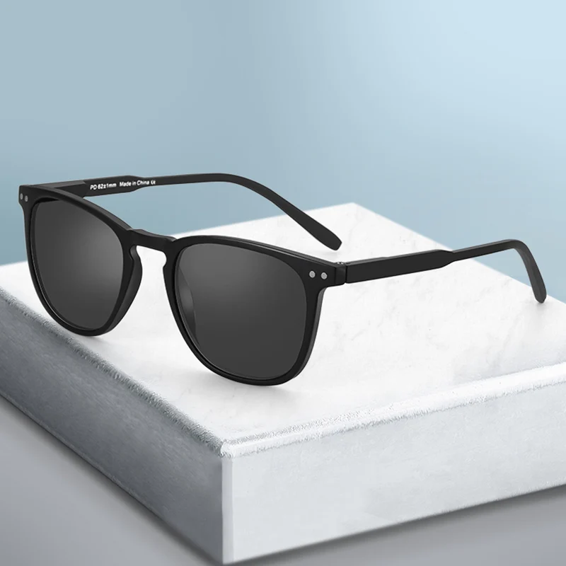 

BLUEMOKY Vintage Square Bifocal Sunglasses Reading Glasses Women Men Outdoor UV400 Driving Reading Sunglasses Diopter 1.0 to 3.