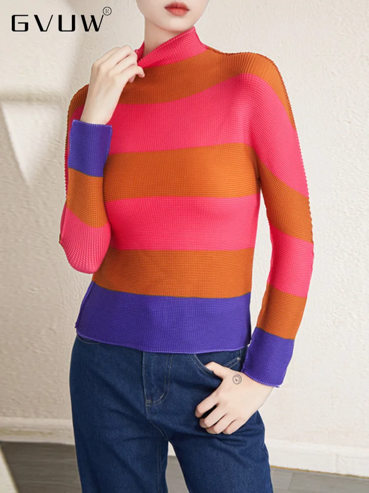 

Женская плиссированная футболка GVUW в полоску, новинка весны 2023, эластичный облегающий Модный повседневный пуловер с ложным воротником и дл...