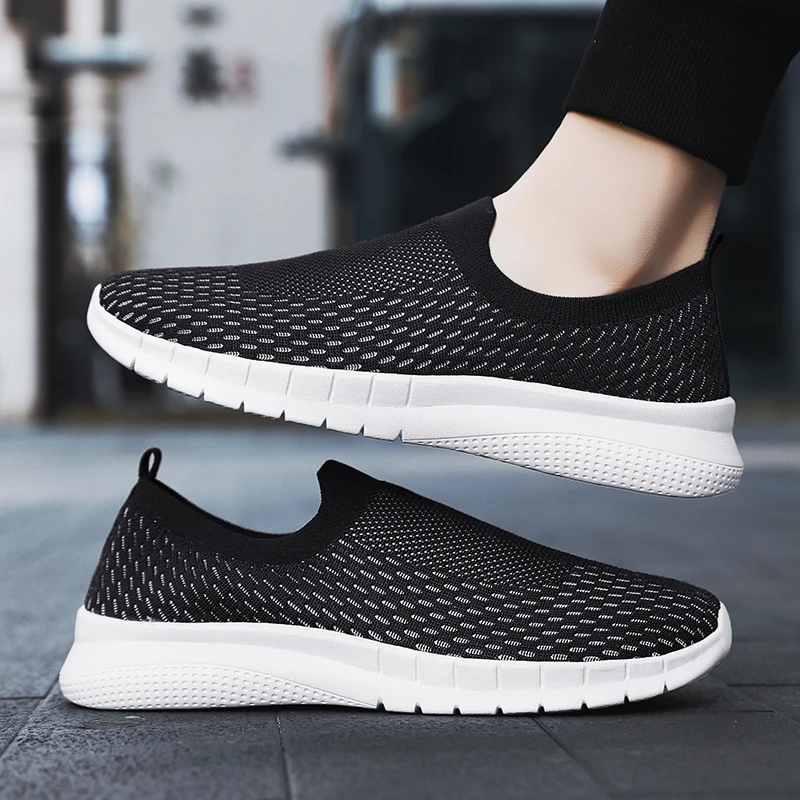 

New Men's Shoes Breathable Mesh Outdoor Walking Shoes Male Sports Soft Sole Comfortable Plus Size 39-46 Casual Men Sneakers