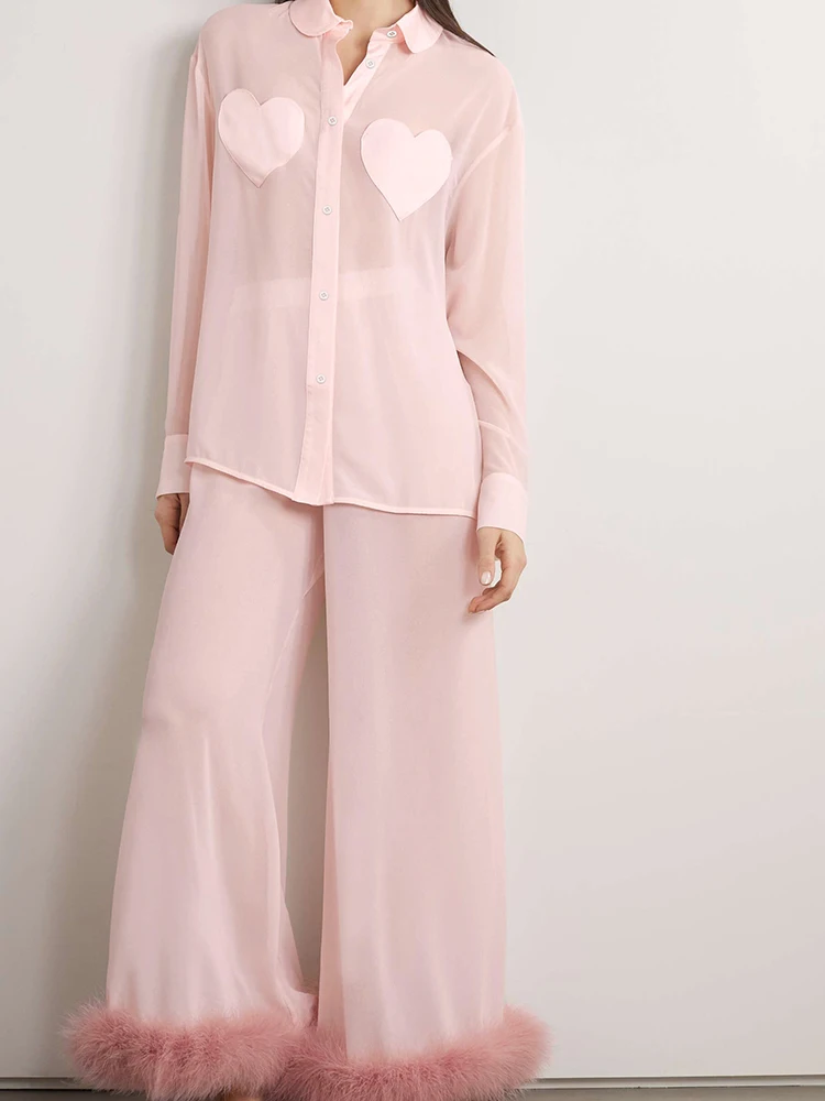 

Пижама женская розовая из 2 предметов, с длинным рукавом и перьями