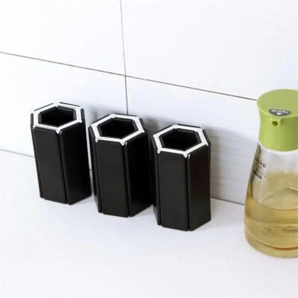 

Heat-Insulating Pot Placemat Useful Kitchen Supplies Decorative for Dinner Heat Insulation Pad Silicone Trivet Mats