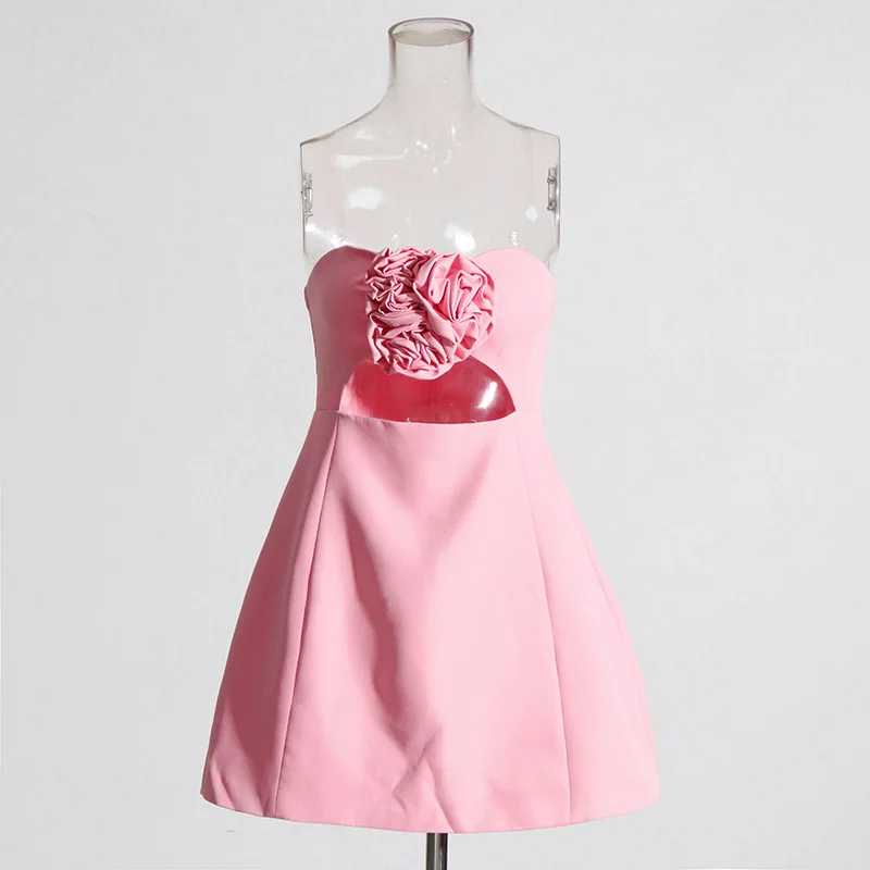 

Женское ажурное мини-платье без бретелек, однотонное платье составного кроя с аппликацией, вырезом лодочкой, высокой талией и открытой спиной, без рукавов