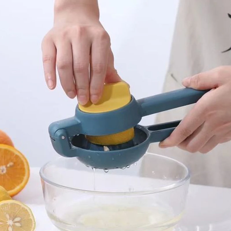 

Manual Juicers Lenmon Squeezer Kitchen Tools Mini Orange Squeezers Apple Juicer Food Grade Plastic Material Portable Blender