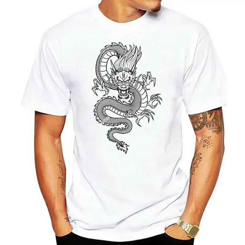 

Camiseta con estampado de dragón, veterana de