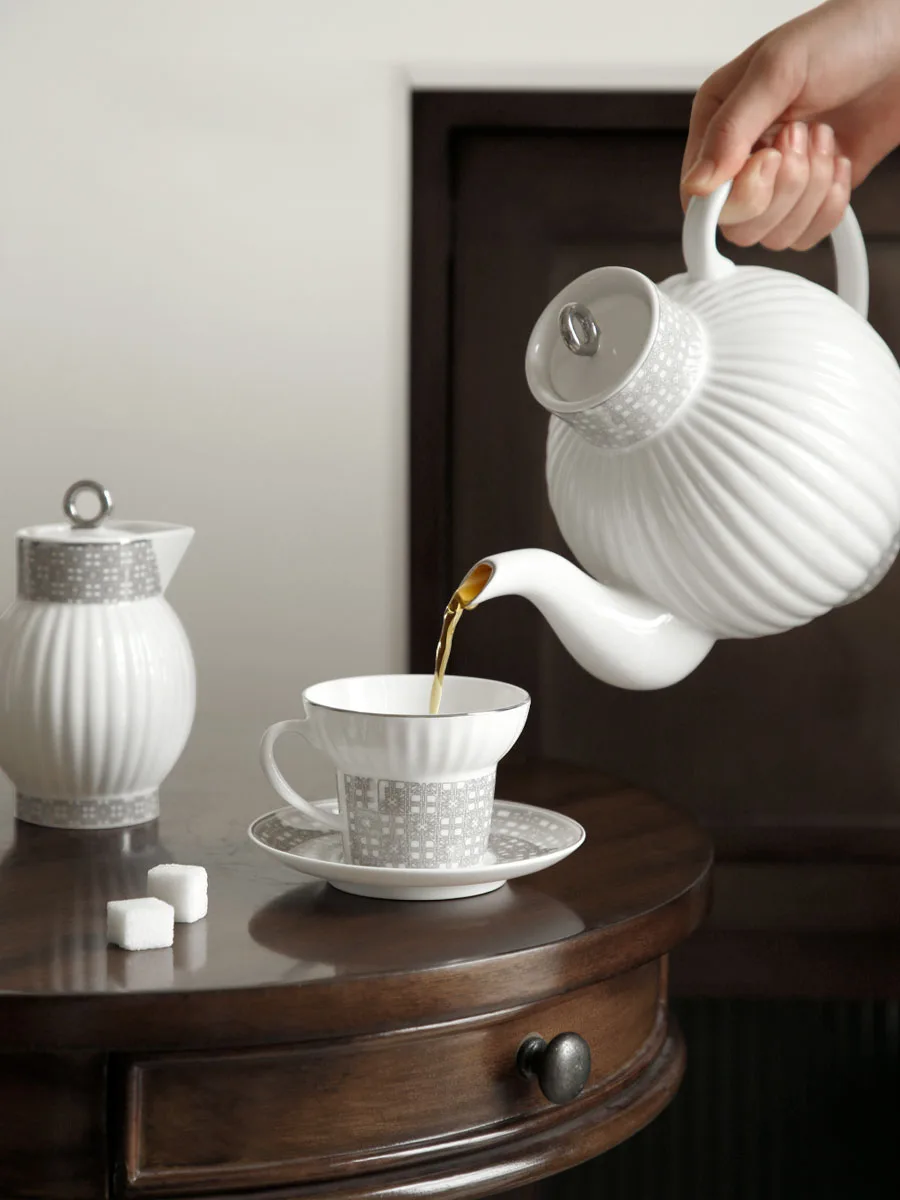 Light Luxury Coffee Cups And Saucers English Afternoon Tea Exquisite Milk Pot Household Simple Kettle Kung Fu Set