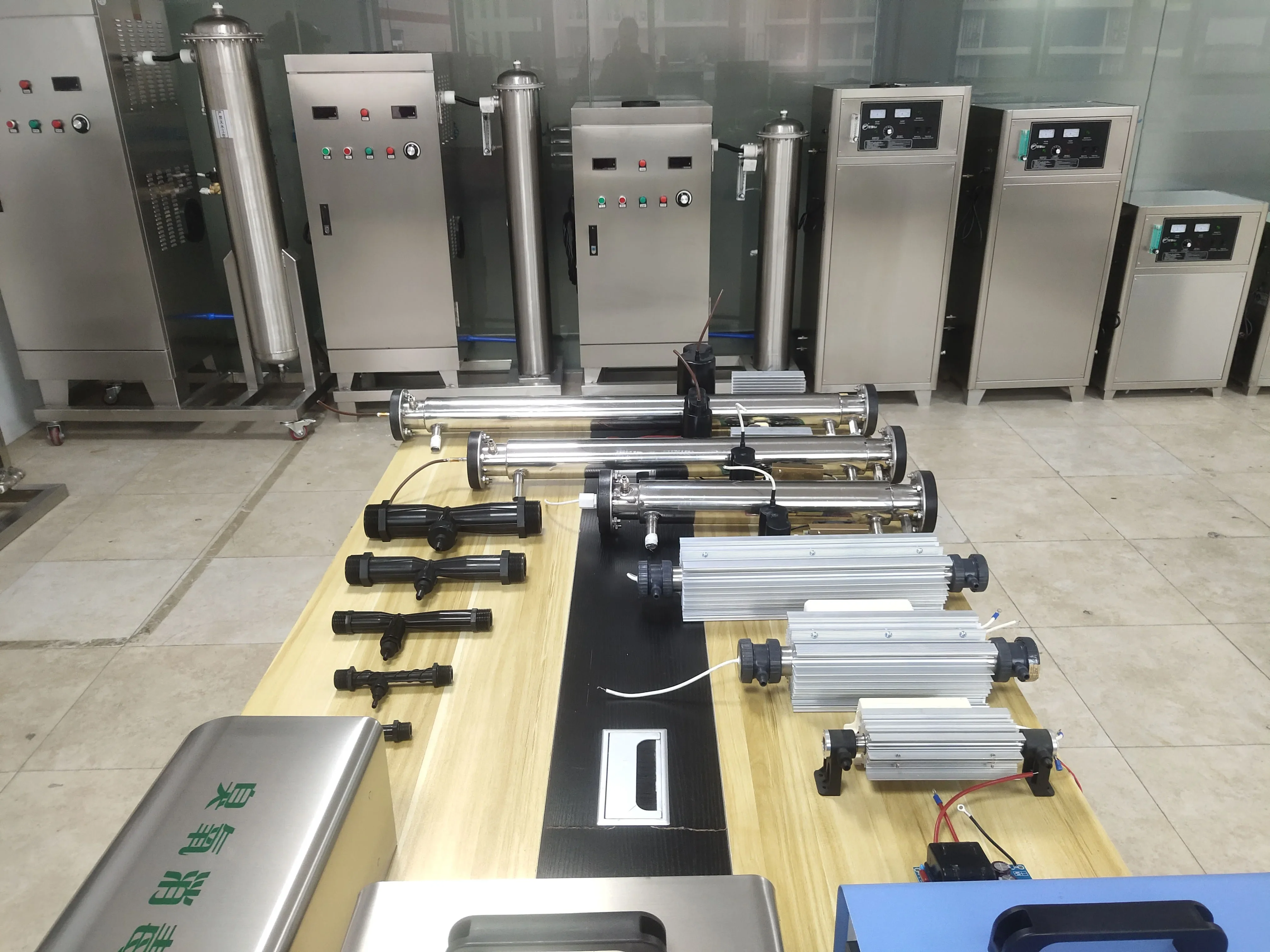 Промышленный 3G/hr портативный мини-генератор озона для дезинфекции бассейна